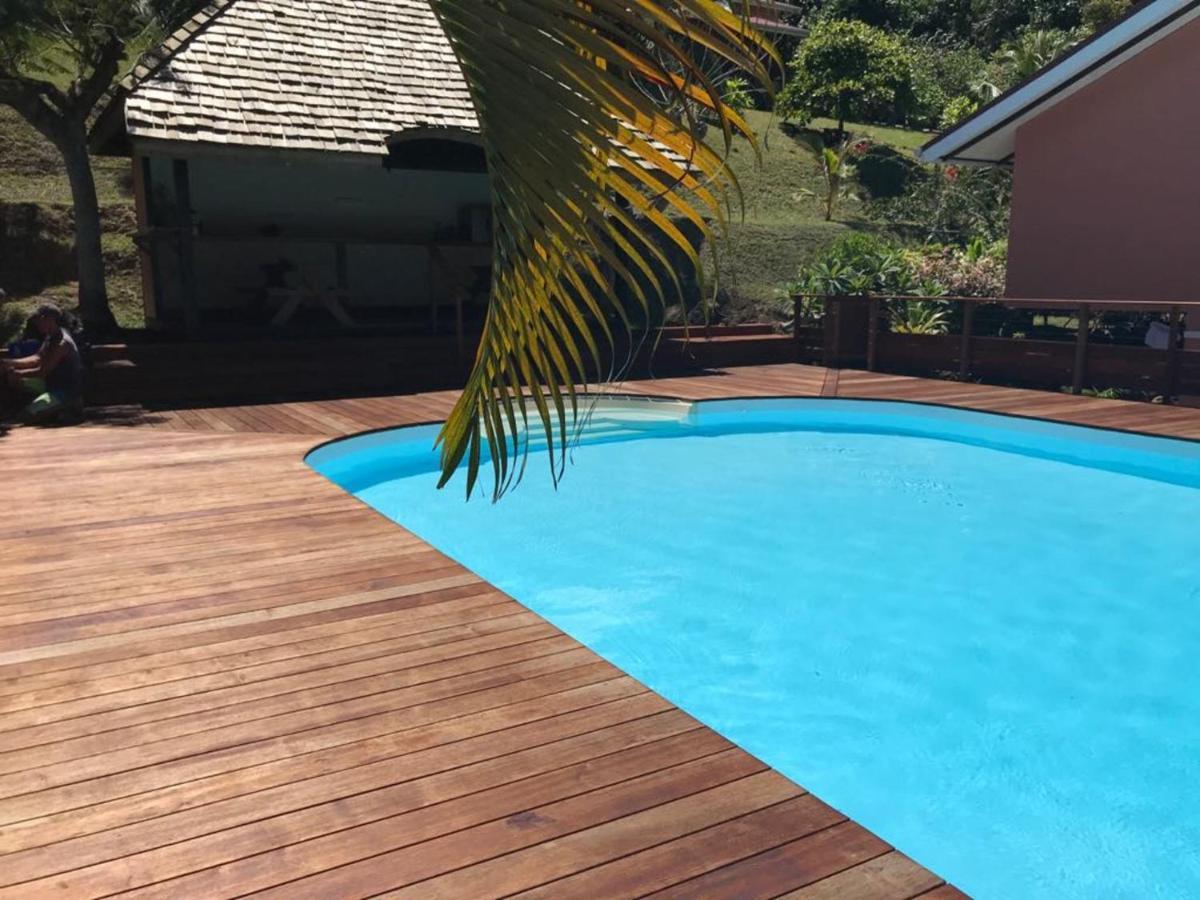 Bora Bora Holiday'S Lodge エクステリア 写真